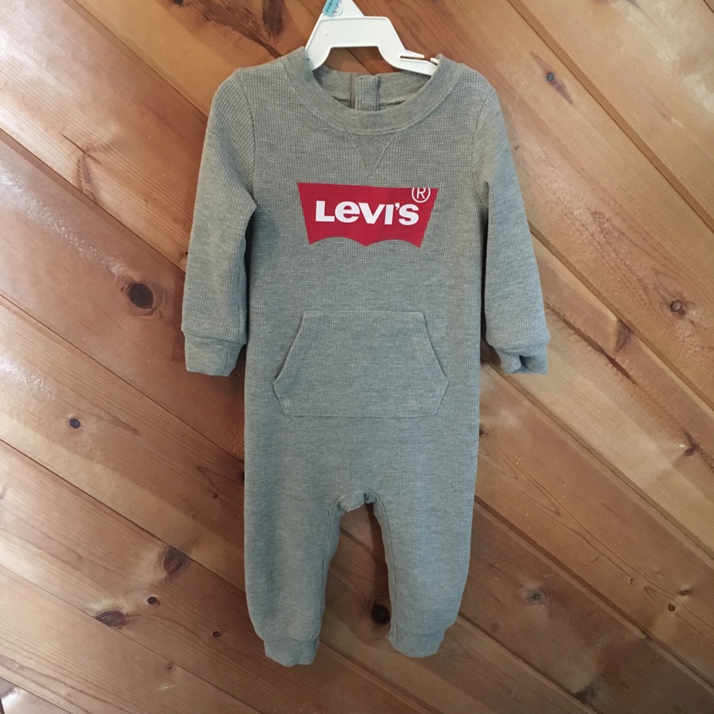 Levi's Sleeper NWOT
